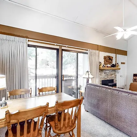 Hidden Valley Condominiums Mammoth Lakes Room photo